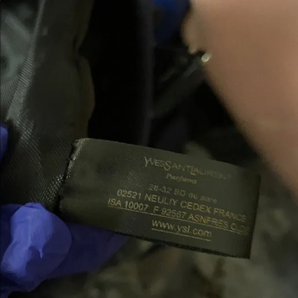 Yves Saint Laurent Dark Blue Tote with Gold Logo - Picture 10 of 17